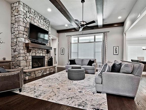 5th image of 5625 S Chadwick Dr