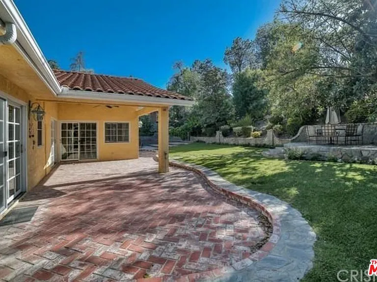 4949 Palomar Dr — Photo 5