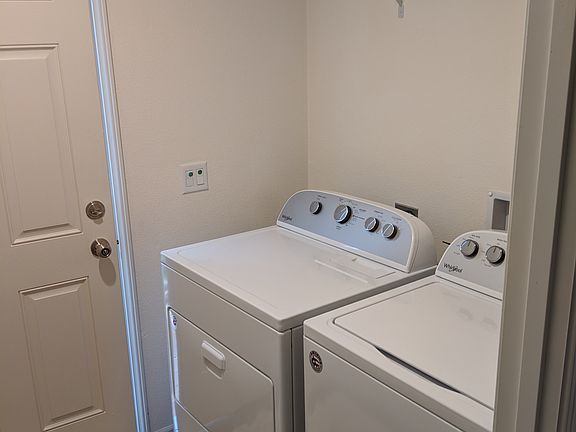 5th image of 2570 Bodega Ave #D