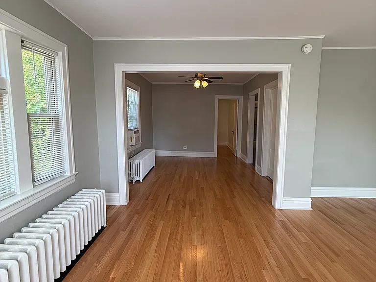 132 Circle Ave #2R — Photo 3