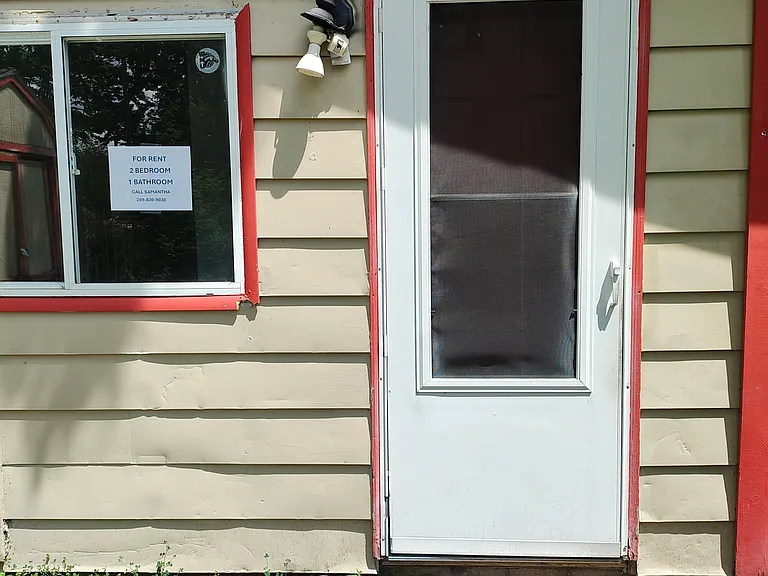 648 S Lincoln Ave — Photo 3