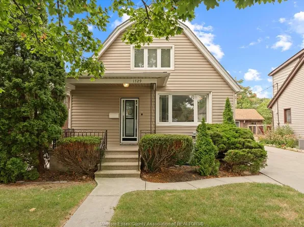 1729 Windermere Rd, Windsor, ON N8W 2S2