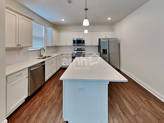 3rd image of 12516 Dardevle Ct
