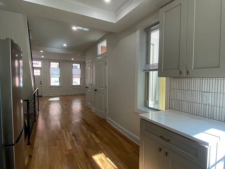 1808 N Howard St — Photo 3