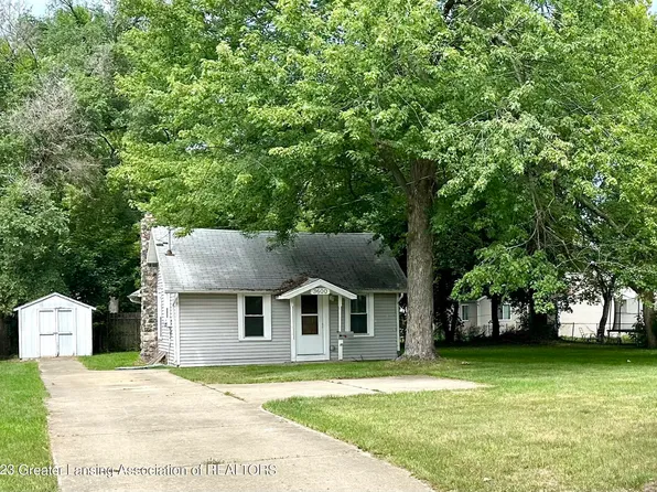 3600 Lowcroft Ave, Lansing, MI 48910