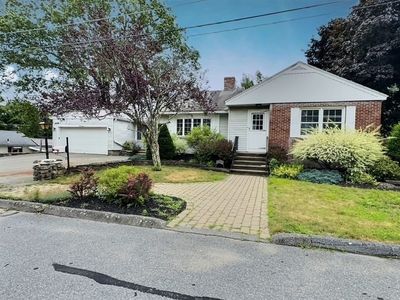 33 Saint Paul St, Fitchburg, MA, 01420