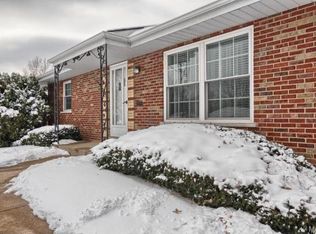 10107 Maryvale Ln, Saint Louis, MO