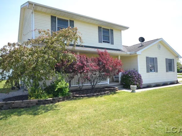 3120 Cobblestone Rdg, Tecumseh, MI 49286