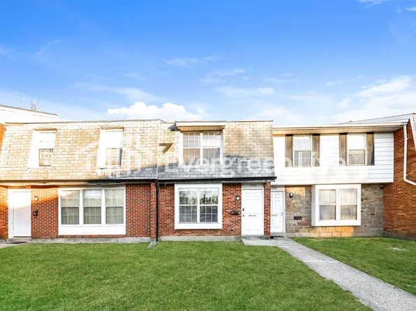 7532 Mount Whitney St, Huber Heights, OH 45424