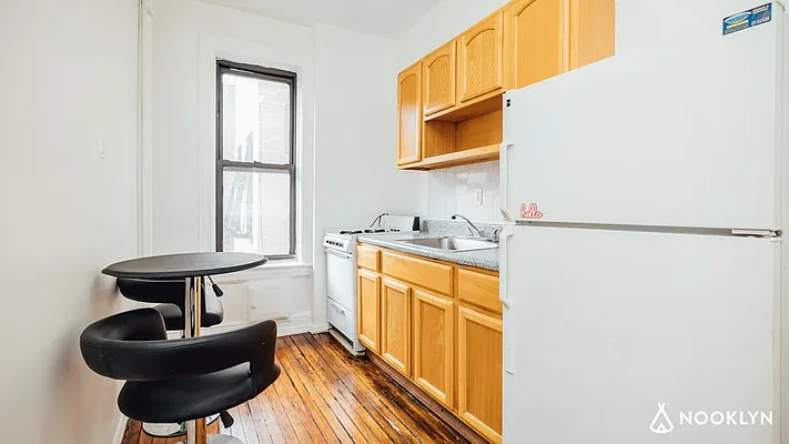 Rented by Nooklyn NYC LLC | media 3