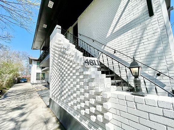 2nd image of 4811 Live Oak St #102