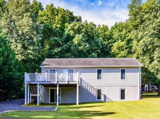 304 Monument Dr, Montross, VA 22520