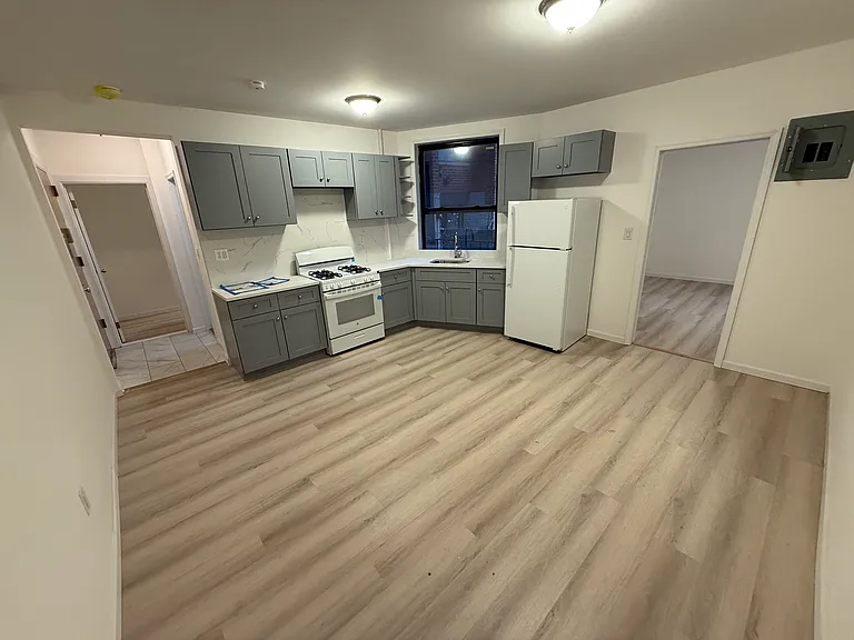144-07 Sanford Ave #4A — Photo 3