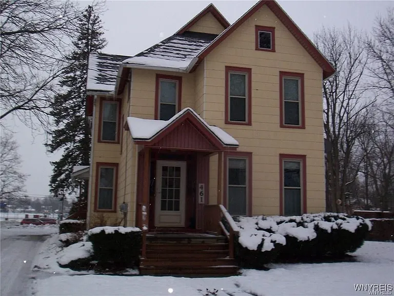 461 High St — Photo 1