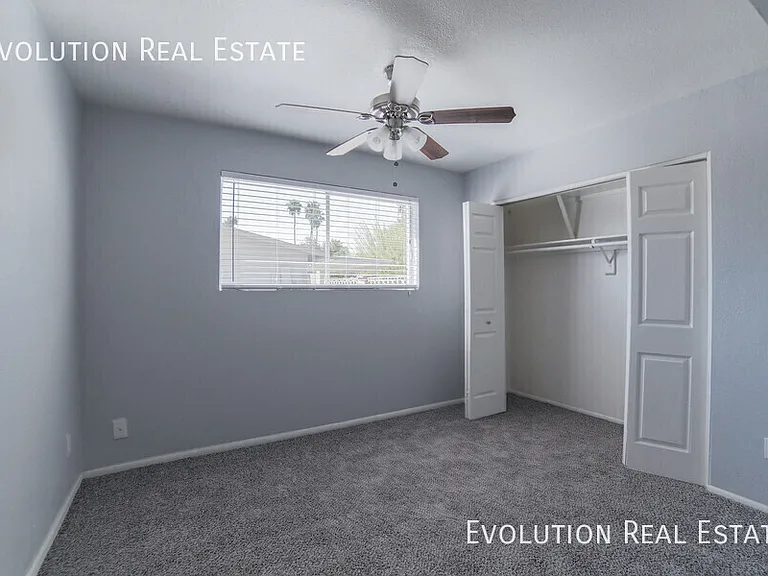2110 S Shannon Dr — Photo 20