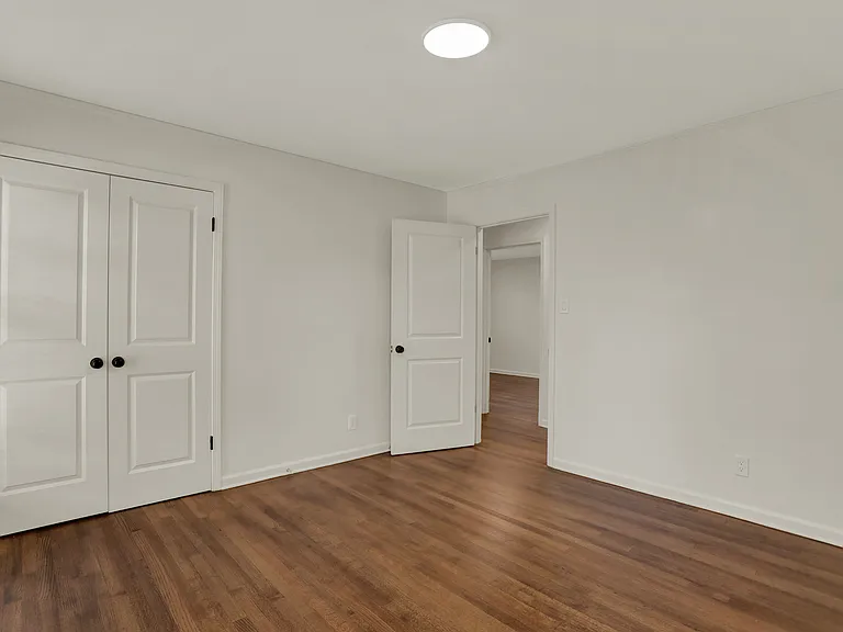 2058 Chatham Cv — Photo 22