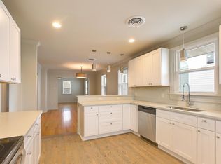 6867 Canal Blvd, New Orleans, LA 70124