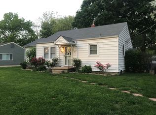 3028 Ridgeview Dr, Saint Charles, MO 63301