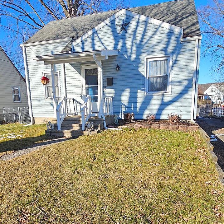 1st image of 517 Gaines St