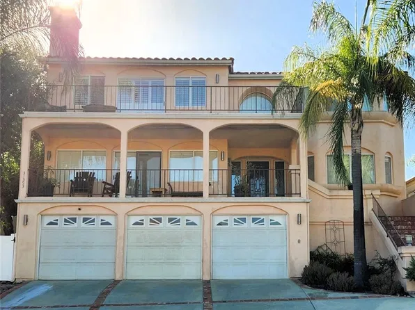 31393 Emperor Dr, Canyon Lake, CA 92587