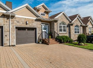 22 Chaucer Ln, Timberlea, NS B3T0H3