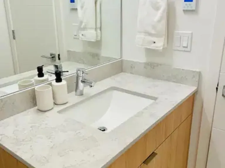 3414 Alamo Pl S #A — Photo 7