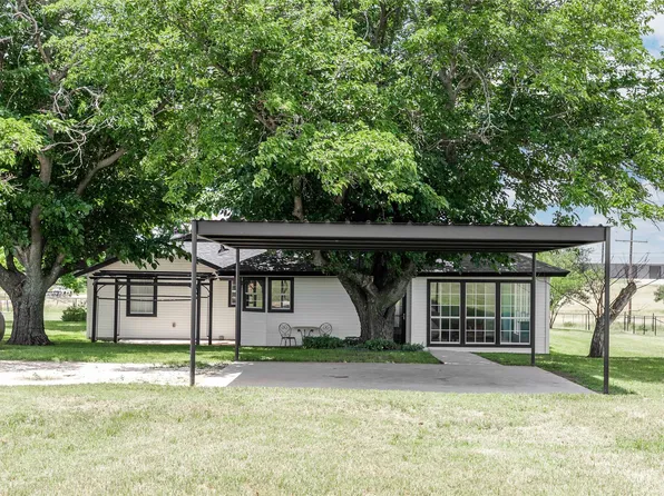 19050 County Road 487, May, TX 76857