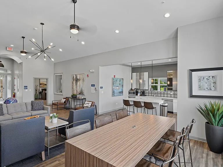 Highland Ridge — Photo 12