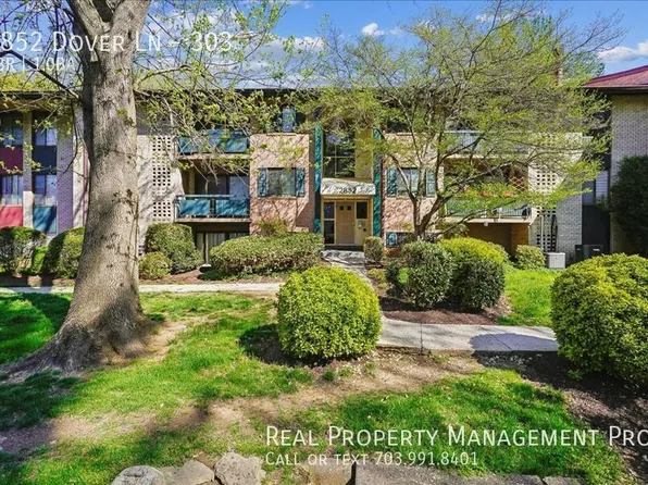 2852 Dover Ln APT 303, Falls Church, VA 22042