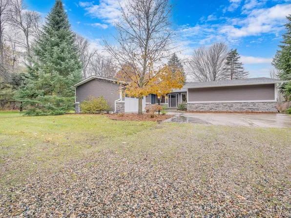 3080 Lake George Rd, Dryden, MI 48428