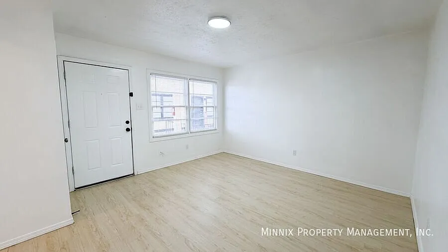 5005 Ave W. #9 | 2 Bedroom 1 Bath Available For Rent In Lubbock — Photo 3