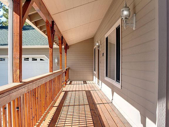 4th image of 149 Teakwood Dr