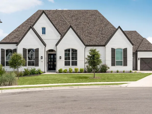 304 Sadaba St, Liberty Hill, TX 78642