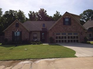 9045 Mitcham St, Shreveport, LA 71106