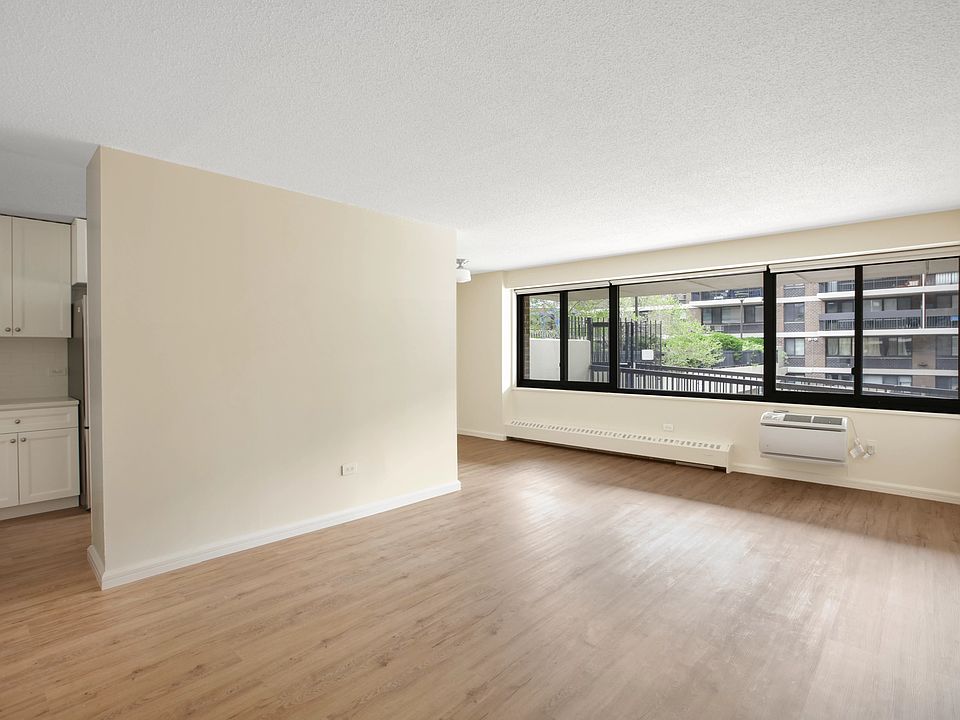 1st image of 90 Beekman St APT 3H