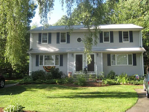 22 Fuller Ave #22 Photo 1
