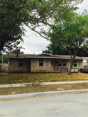 1st image of 1810 Valleywood Dr