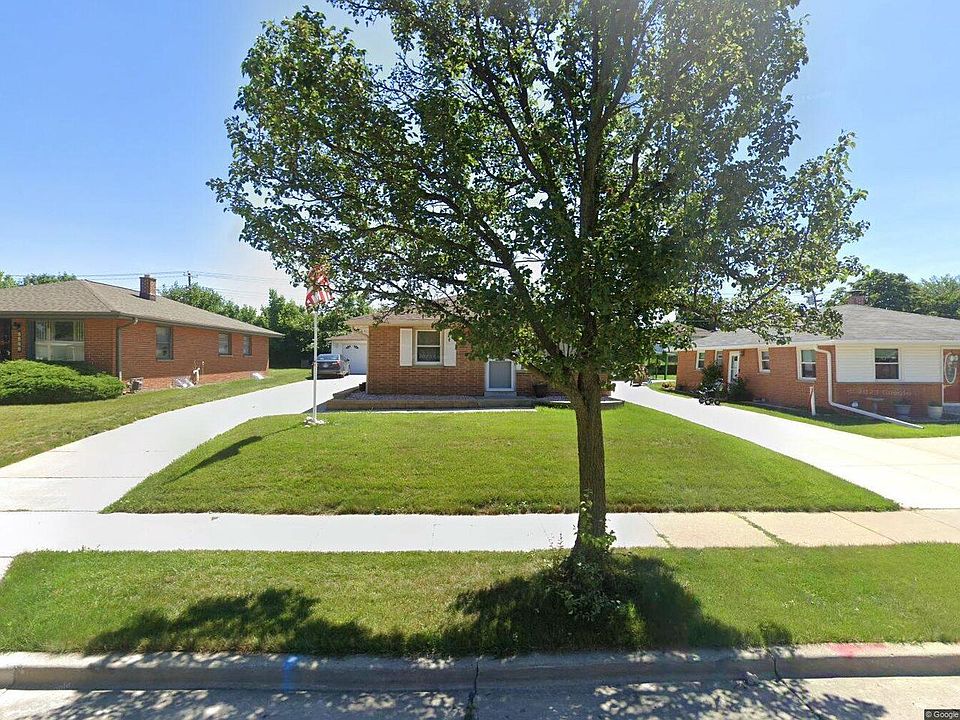 1st image of 2429 W Carpenter AVENUE