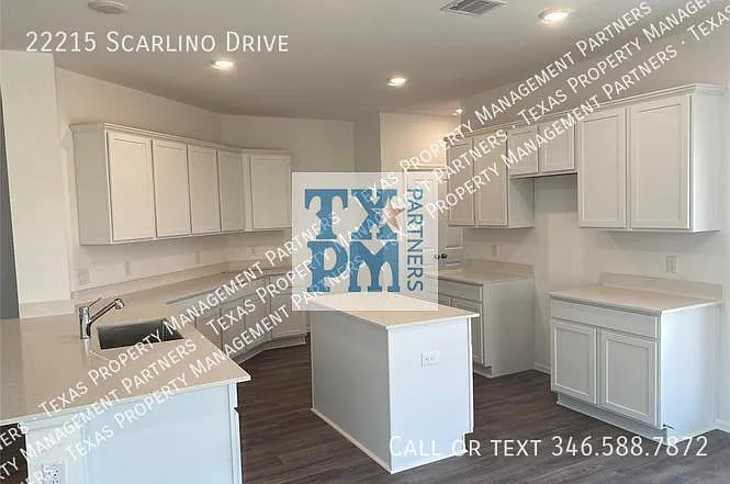 22215 Scarlino Dr — Photo 4