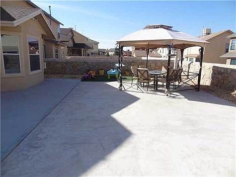 5th image of 4117 Tierra Patino Ln