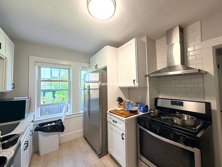254 Main St #1F — Photo 11