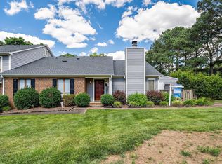 216 Clancy Cir, Cary, NC 27511