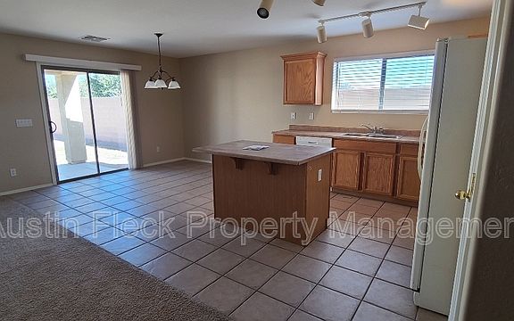 2nd image of 2124 W Agrarian Hills Dr