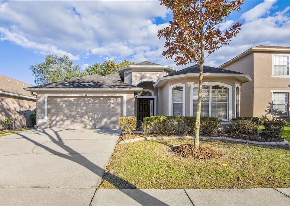 1st image of 9606 Laurel Ledge Dr
