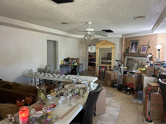 2nd image of 3827 Addicks Clodine Rd