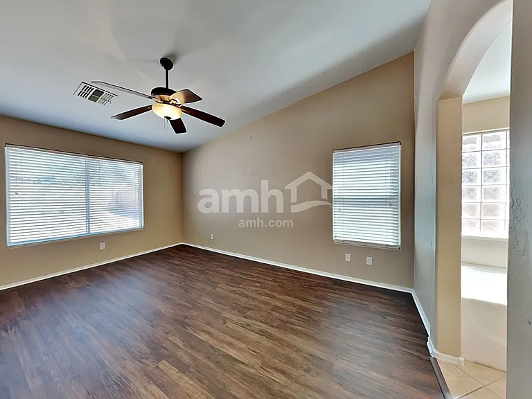 16776 W Mesquite Dr — Photo 12