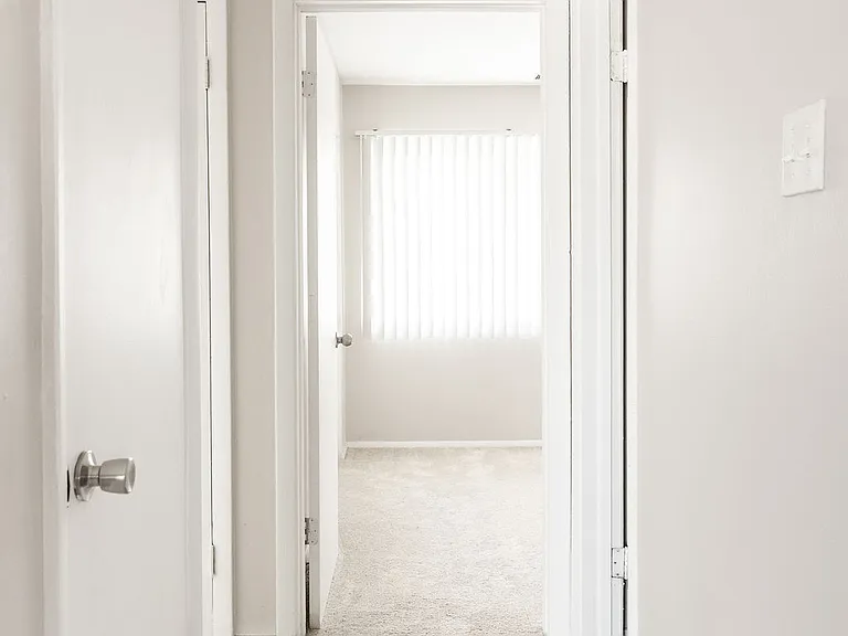 Townway Place Apartments — Photo 29