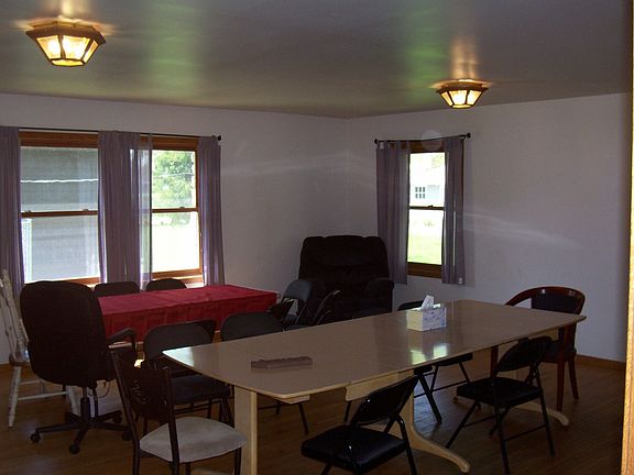 5th image of 42527 N Woodbine Ave