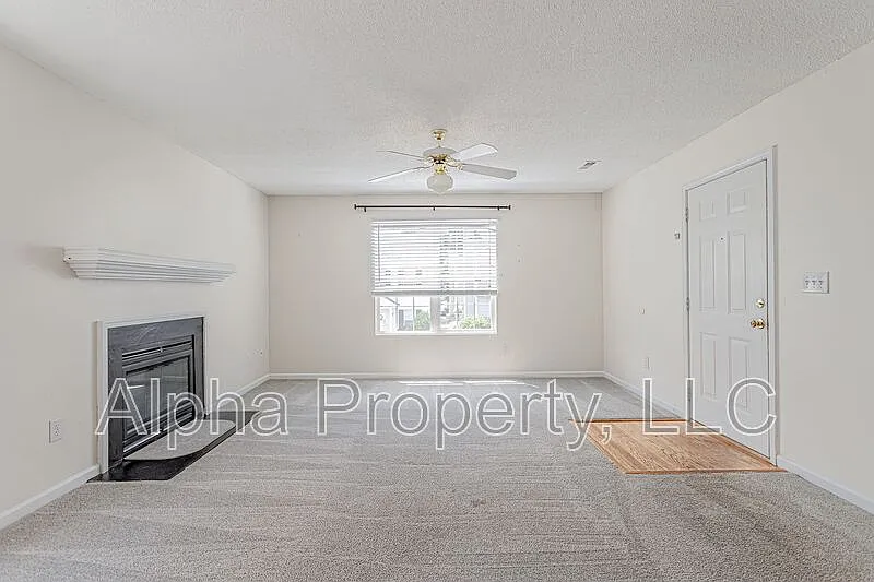 2 bed, 2.0 bath, 1055 sqft, $1,250 — Photo 4