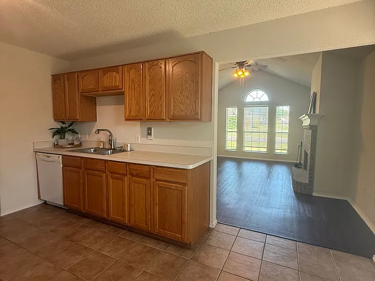 314 Beaumont Dr — Photo 9